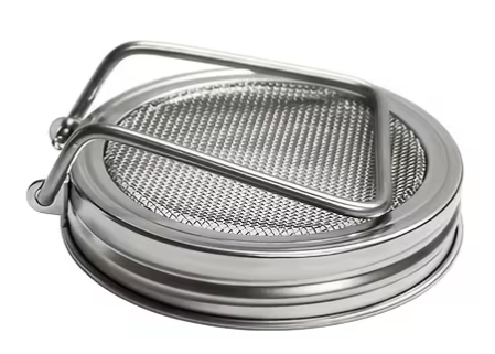 SPROUTING LIDS WITH BOTTLE